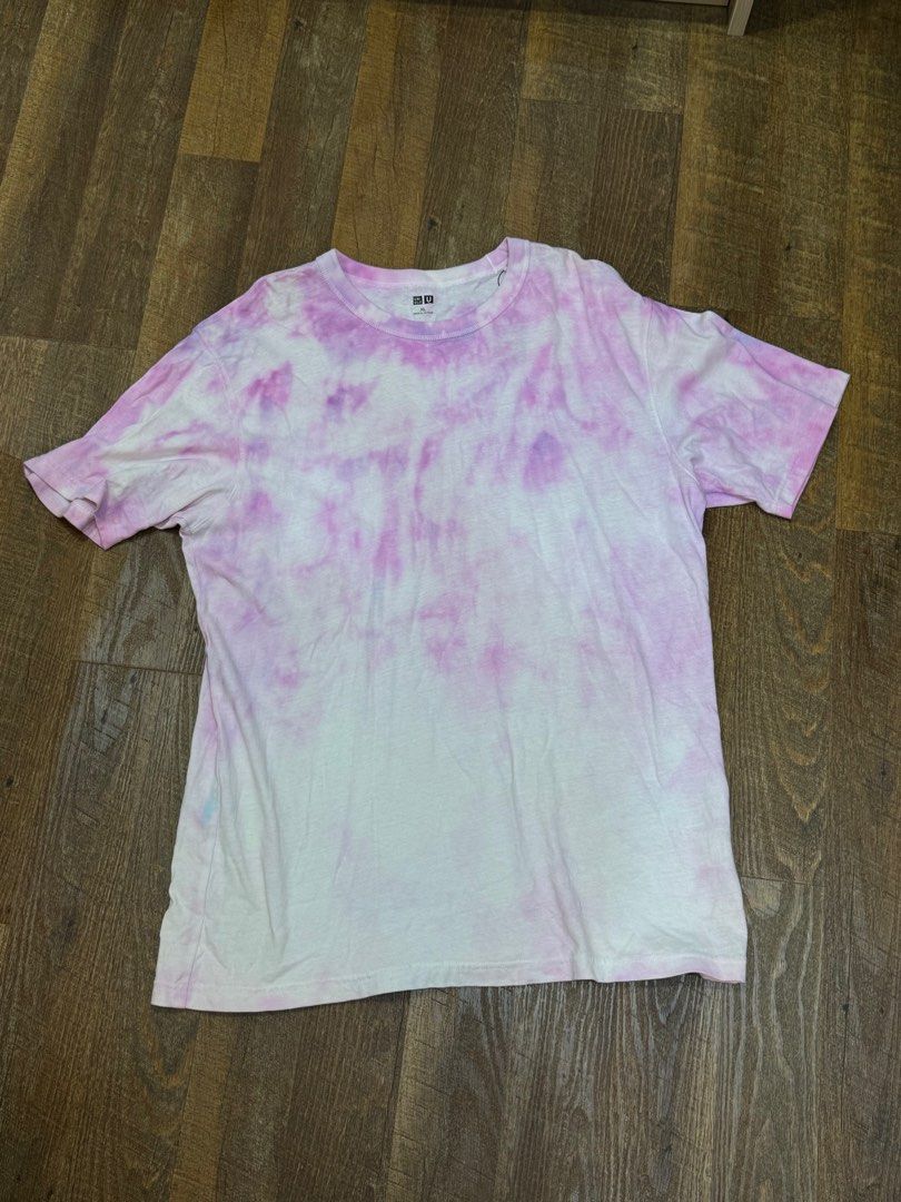 uniqlo tie dye shirt