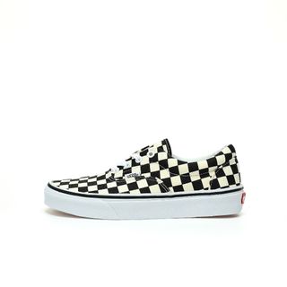 (Category: ) located in . Submitted by sneakers-shop (Listing ID 1376375227, Image 1). Description: .