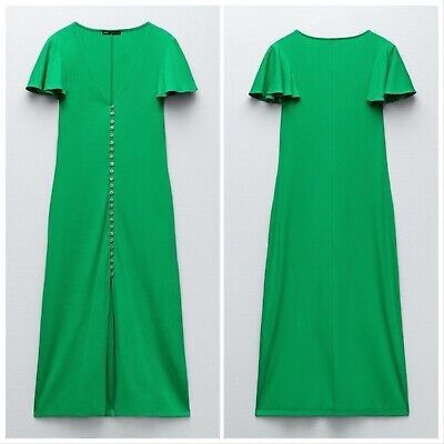 ZARA green ribbed long dress (Category: Dresses) located in Pasig City. Submitted by authph (Listing ID 1376299708, Image 1). Description: MEDIUM true to size sf c/o buyer delivery : j&t / lalamove / grab mop : gcash / bpi / unionbank / maya strictly no cod.