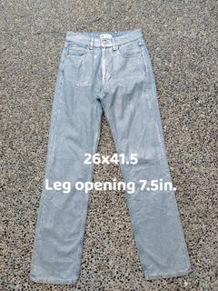 (Category: ) located in . Submitted by acexjheapparel (Listing ID 1376301732, Image 1). Description: .