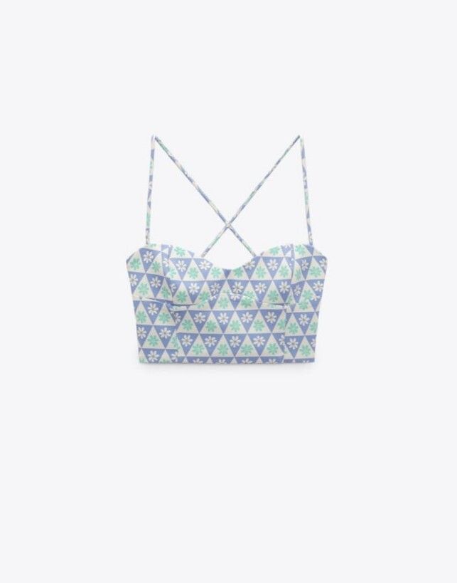 ZARA printed corset crop top (Category: Sleeveless) located in Pasig City. Submitted by authph (Listing ID 1376244593, Image 3). Description: large in tag can also medium body frame sf c/o buyer delivery : j&t / lalamove / grab mop : gcash / bpi / unionbank / maya strictly no cod.