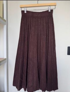 (100% New)紅色針織半截裙 / Red Knitted Skirt64234003936899110