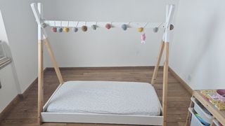 （分類：）位於 。 由 hello.shoes 提交（商品編號 1376490830，圖片 1）。簡介： 。