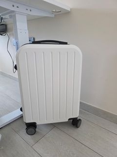 （分類：）位於 。 由 fiontse0321 提交（商品編號 1376546699，圖片 1）。簡介： 。