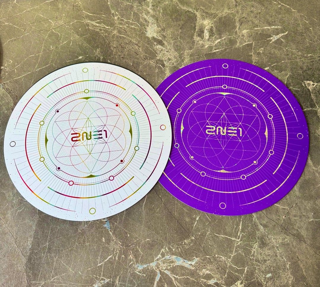 2NE1 15th Anniversary Vinyl LP (Category: Vinyls) located in Quezon City. Submitted by justdump_a (Listing ID 1376587101, Image 3). Description: 2NE1 Vinyl all inclusions included except photocards..
