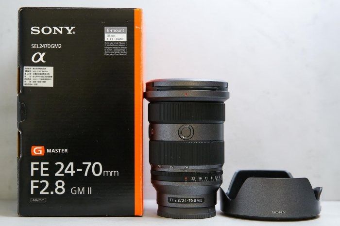 由 used3c (刊登 ID 1376508599，圖片 1) 提交，位於 台南市 (Tainan) 的 【台南橙市3C】Sony FE 24-70mm F2.8 GM II 公司貨 SEL2470GM2 全片幅鏡頭 #96669 (類別：鏡頭及裝備)，說明： #E接環 #全片幅鏡頭 #Sony #Sony全片幅 #Sonygm鏡頭 橙市3C #二手Sony鏡頭 ⛔️請詳閱商品描述在詢問⛔️ 購買前，請確認商品是否有現貨⛔️ ➤商品編號： 96669 ➤商品名稱： Sony FE 24-70mm F2.8 GM II 公司貨 SEL2470GM2 全片幅鏡頭 ➤商品配件： 盒子 說明書 遮光罩 保護袋 公司貨保固卡 ➤商品外觀： 九成新，相機使用功能性正常 ➤商品保固：店保90天（此商品不提供寄送服務！建議預約確認後再決定是否下單購買） ————————————————————————— ✨下單即100%同意賣場保固條款與細則✨ ✨以保障買賣雙方權利✨ 1.本店為實體門市，非虛擬網路通
