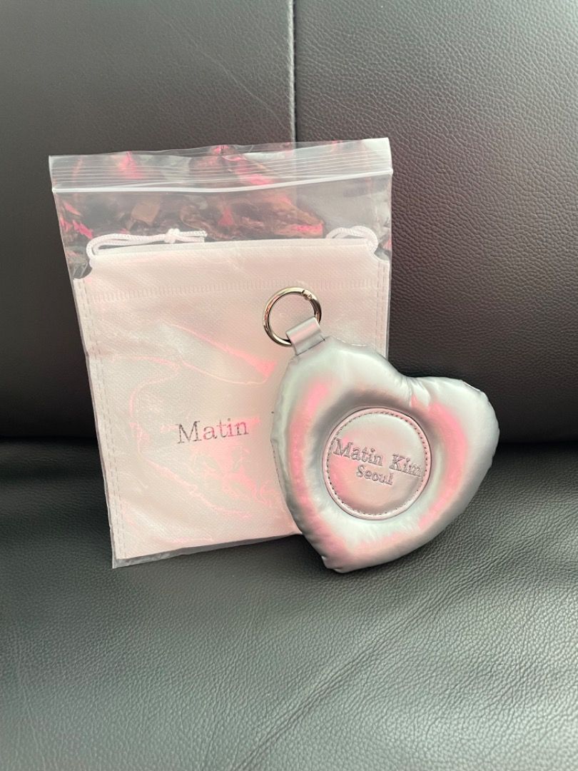 全新) Matin Kim 心形隨身鏡掛飾Puffer Heart Mirror