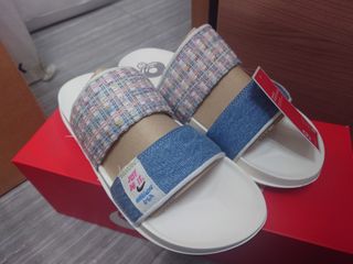 (分類:)位於 。 由 cheungcw0 提交(商品編號 1376454287,圖片 1)。簡介: 。