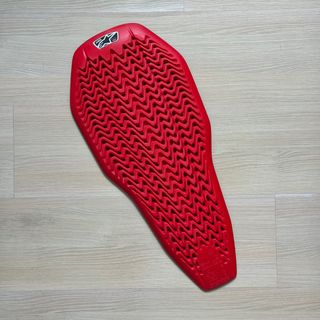 （分類：）位於 。 由 leo_457 提交（商品編號 1376458080，圖片 1）。簡介： 。
