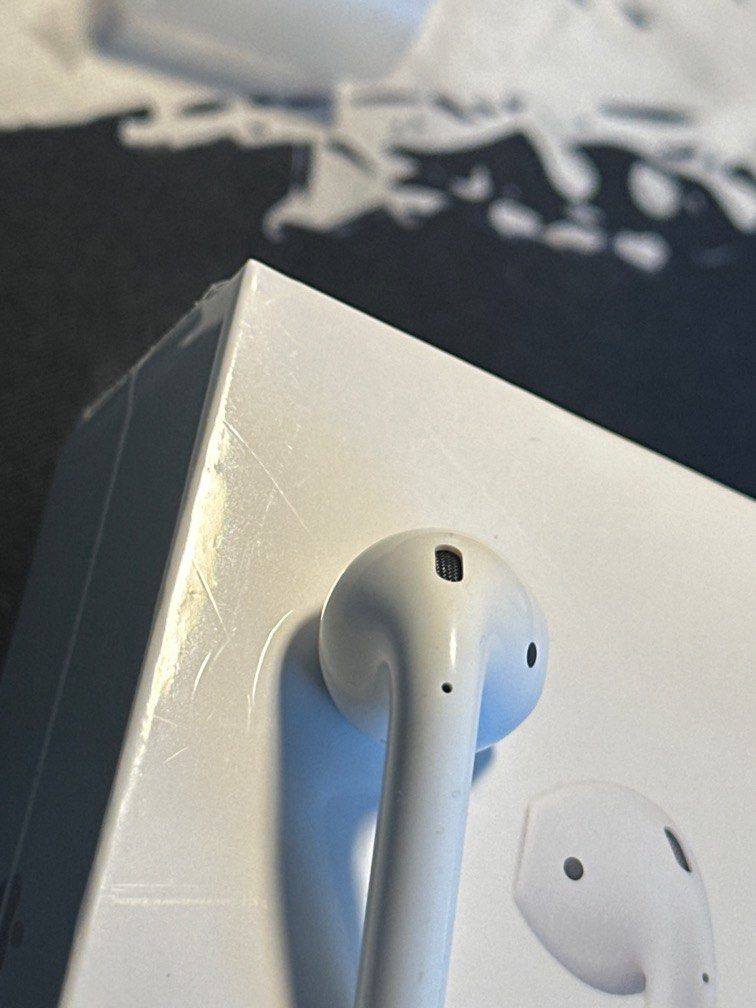 Apple Airpods 2nd Gen (Right side only)62863062205827113