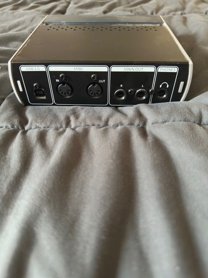 Audio box 22VSL interface (Category: Music Accessories & Others) located in Toronto. Submitted by cdjmn2yz6d88461 (Listing ID 1376556750, Image 3). Description: Audio box 22VSL interface for sale. Cables included works well only used in studio .