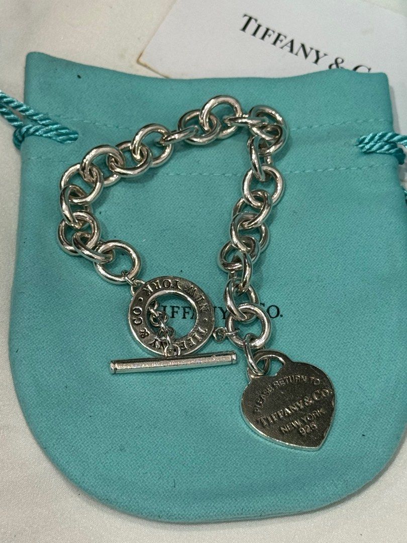 Authentic Toffany & Co/marked down (Category: Luxury Accessories) located in Manila. Submitted by chloe_luxuries (Listing ID 1376474355, Image 3). Description: Guaranteed original Tiffany & Co Heart Tag Toggle Bracelet in Silver 8-inches wrist size Complete inclusion Pm for more details.