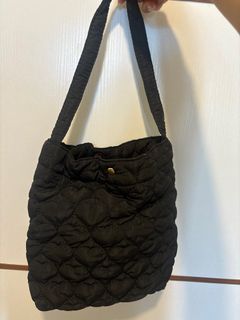 黑色雲朵⛅️實用袋，Black bag64201643584001110