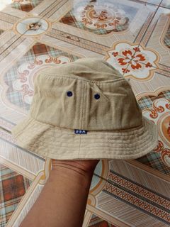 (Kategori: ) berada di . Dikirim oleh homie.thrift (ID iklan 1376466432, Gambar 1). Deskripsi: .