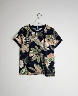 (Kategori: ) berada di . Dikirim oleh elserrascloset (ID iklan 1376446301, Gambar 1). Deskripsi: .