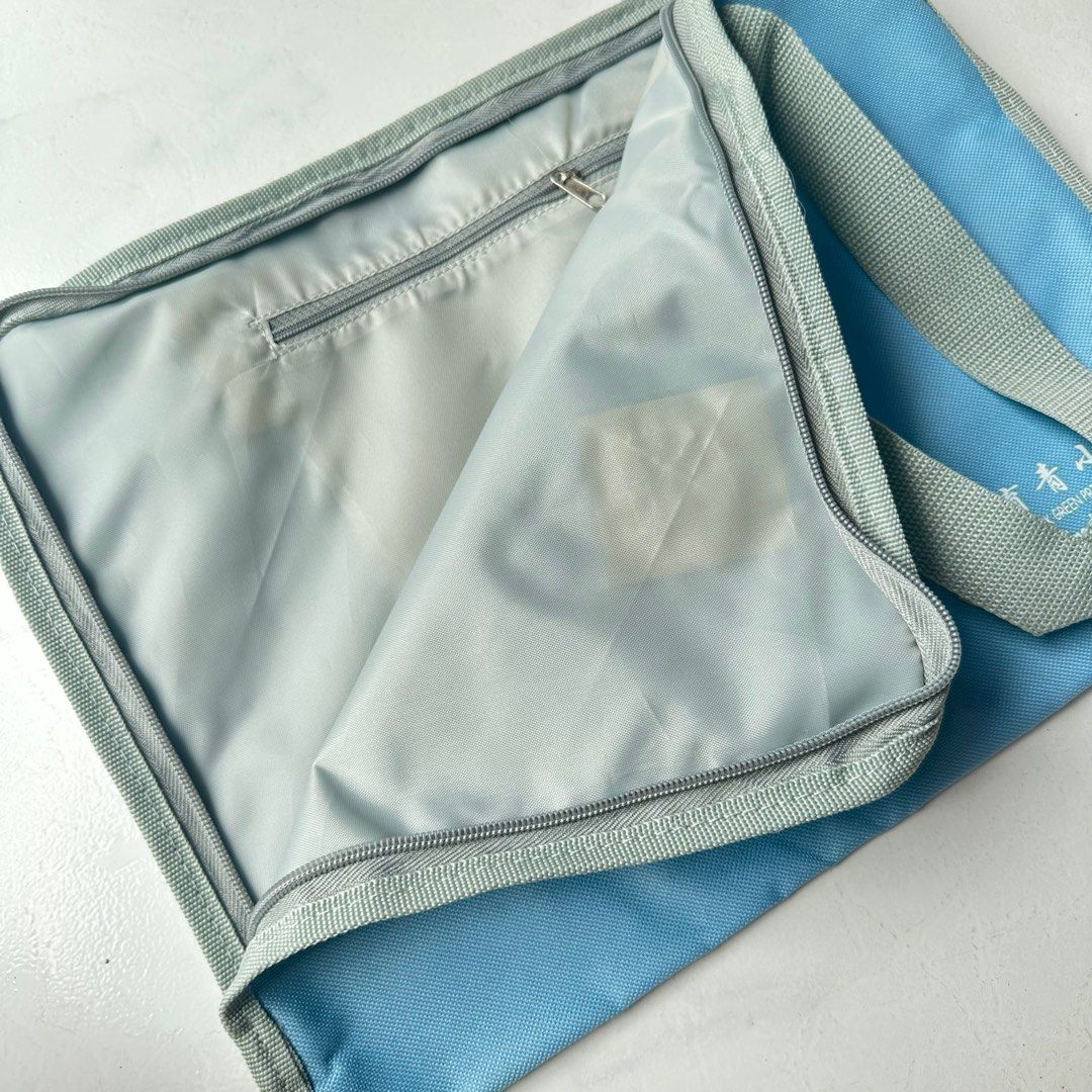 Children Tuition Bag (Category: Babies & Kids Fashion) located in Singapore. Submitted by buysell247 (Listing ID 1376482536, Image 2). Description: Bedok Green Prinary School Children’s Day 2007 A4 Size Bag for tuition Self collect @ 972 Hougang Street 91 .
