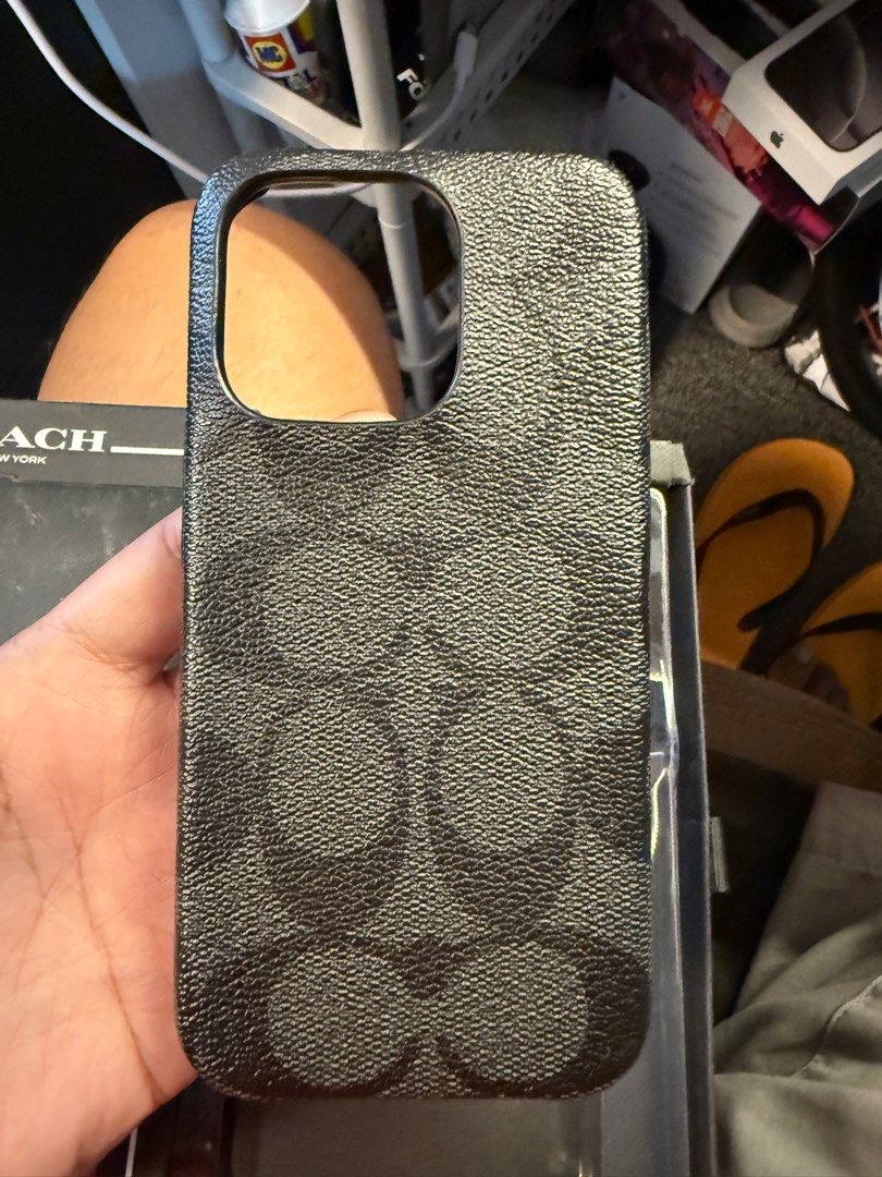 Coach Iphone 14 pro case (Category: Cases & Sleeves) located in Quezon City. Submitted by kulotskiz (Listing ID 1376618379, Image 3). Description: Authentic coach iphone 14 pro case Q.c area Shipping fee is at buyers expense.