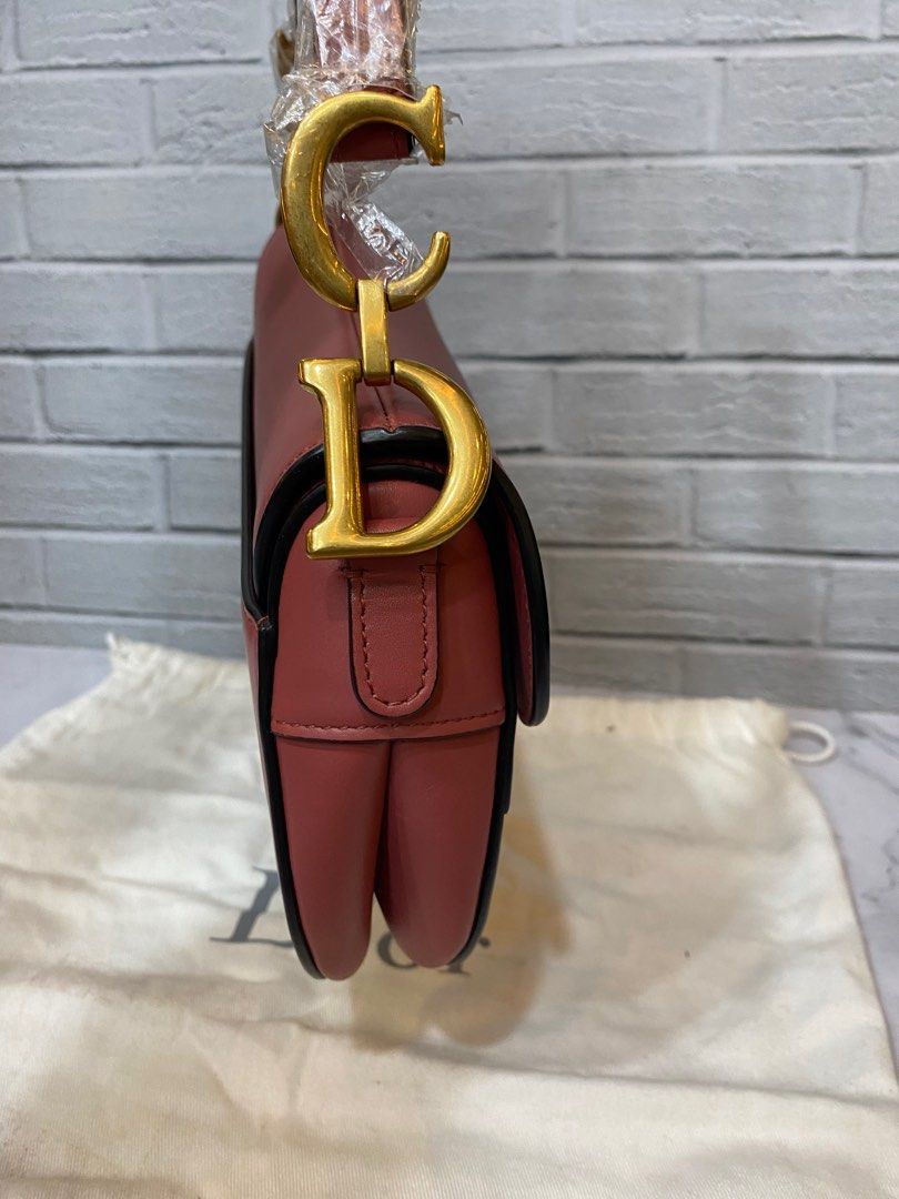 Dior saddle mini calfskin pink coral GHW Size 18 x 13 x cm Dustbag,  entrupy @34,5