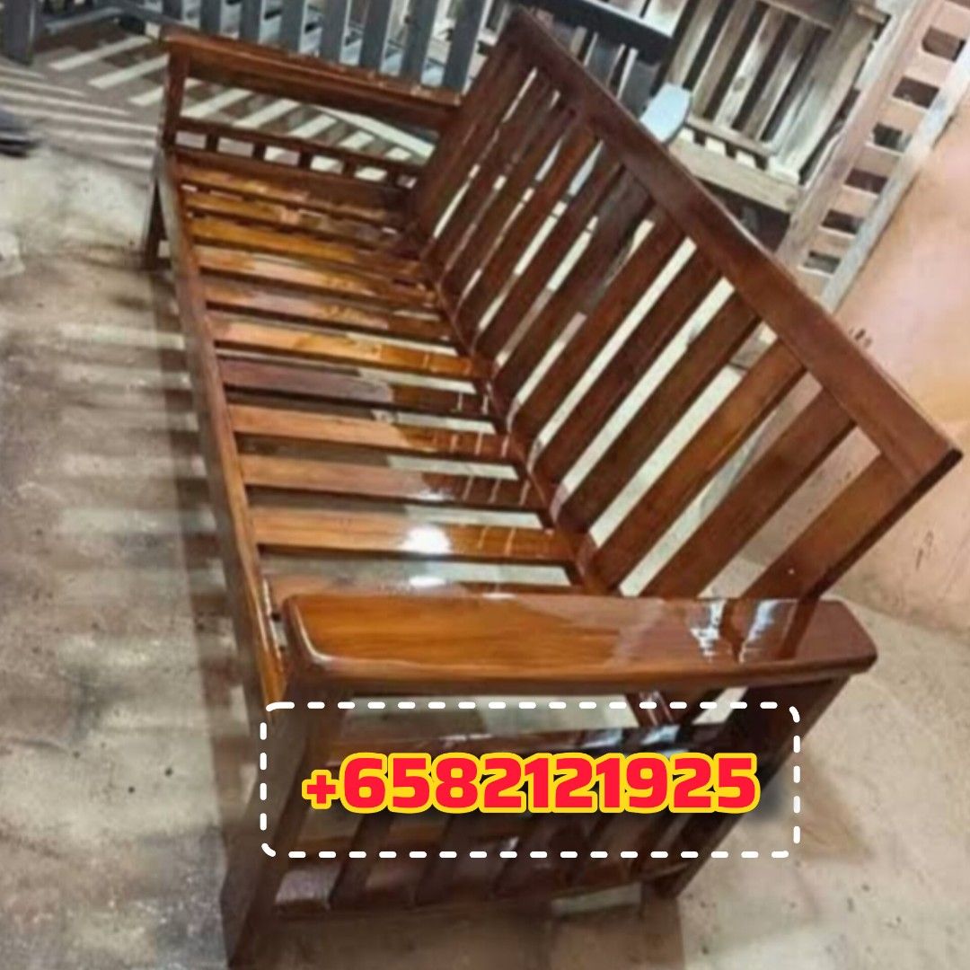 Floor Varnishing/ Wooden floor polish/ wooden cabinet Polishing/ staircase polish/ parquet floor Polishing.62863115430659112