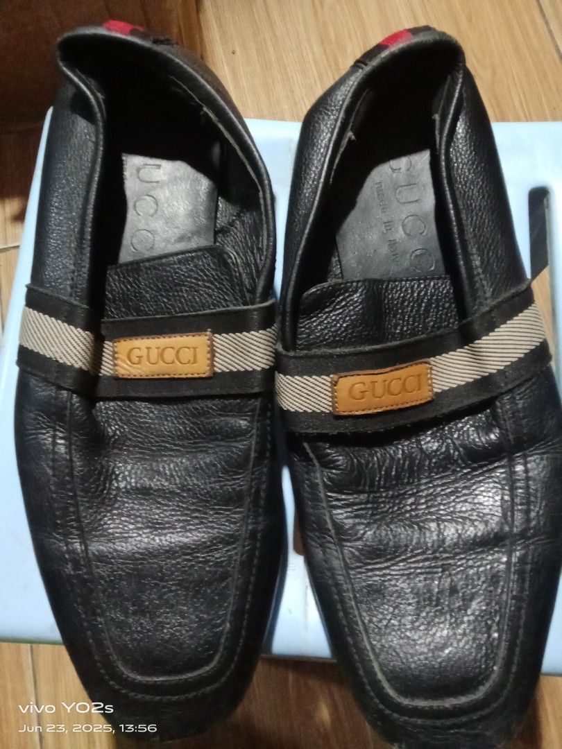 Gucci black shoes loafers (Category: Sneakers & Footwear) located in Koronadal. Submitted by glads08089 (Listing ID 1376475700, Image 1). Description: Gucci black shoes for men size 39 in tag kasya Hanggang 41 maytapal Po yong outsole.
