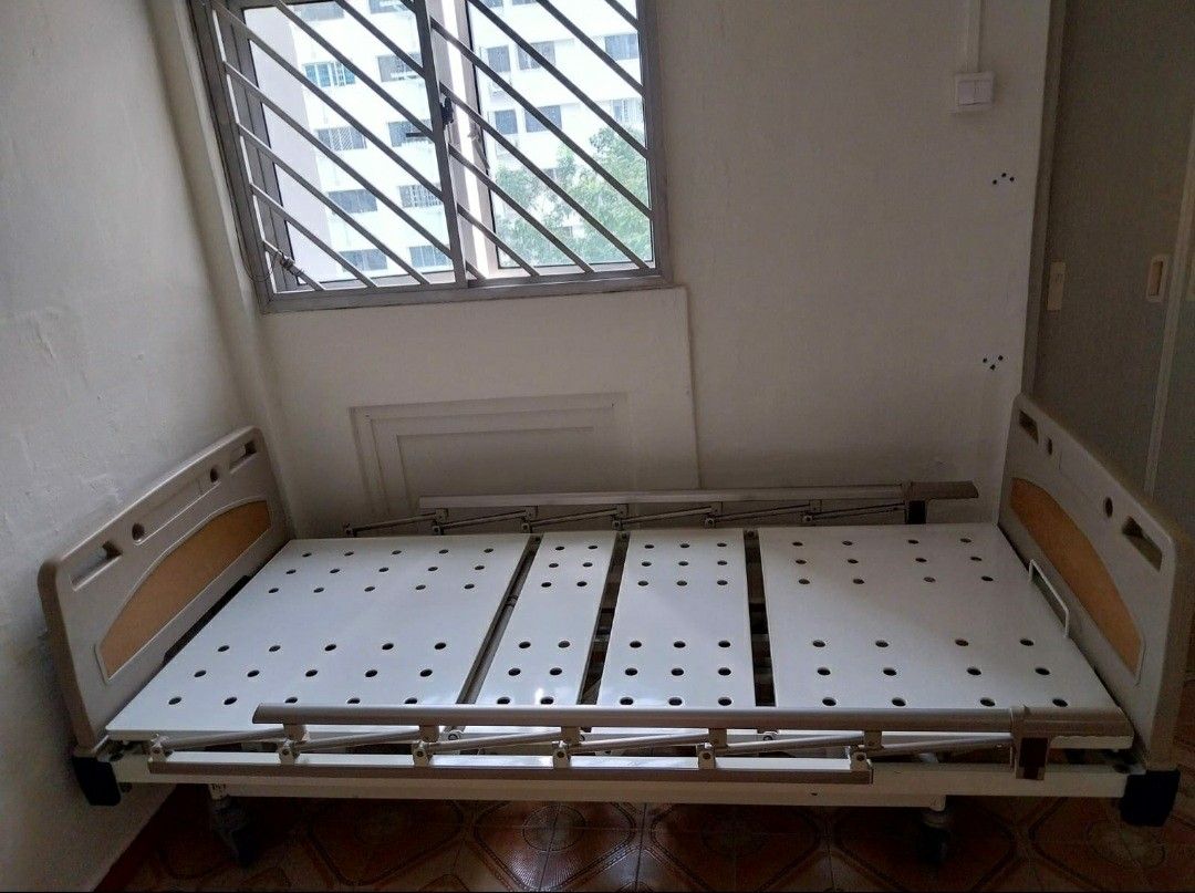 Hospital Bed with Mattress (Category: Other Assistive Aids) located in Singapore. Submitted by buriedtreasure (Listing ID 1376604407, Image 1). Description: If you can afford & do not have financial challenges, we are selling this for $100. However, we are also blessing/giving to whoever might need this bed as a caregiver. The bed is in good condition. These beds are expensive, we understand that. So we decided we wanted to give & bless some fami