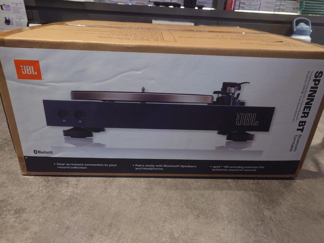 JBL Spinner BT Bluetooth turntable63168472770563110