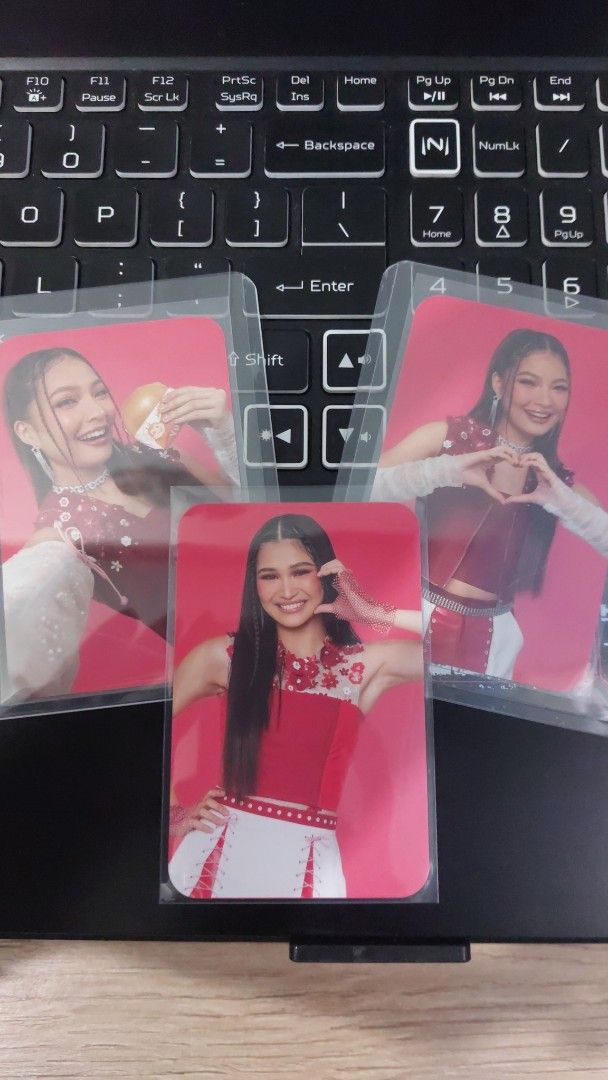 Jollibini Jollibee x BINI PC (Category: Designer & Blind Box Toys) located in Manila. Submitted by pre_lovie_stuff02 (Listing ID 1376520190, Image 1). Description: Available: -Colet hamburger -Colet heart pose -Jhoanna heart pose.
