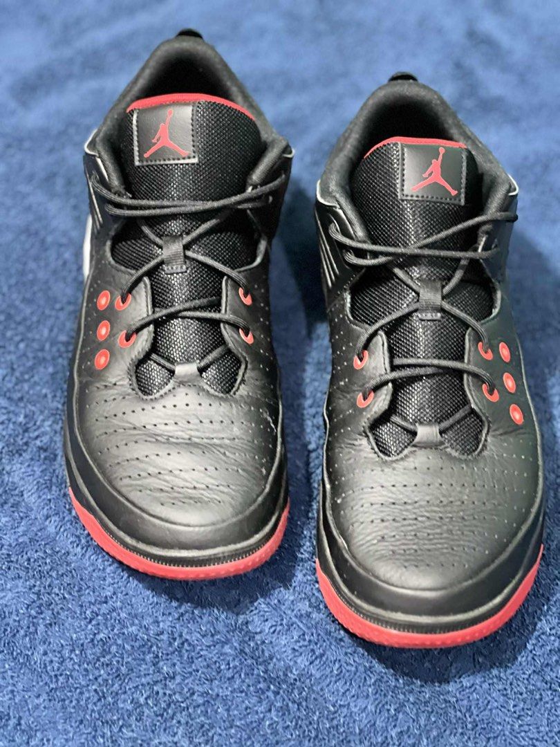 Jordan Max Aura 5 (Category: Sneakers) located in Cebu City. Submitted by girlalou (Listing ID 1376482545, Image 1). Description: Well-loved Jordan Brand, Max Aura 5 Size: US 11 Mens No Box Price: 2,000 Original RFS: upgrading.