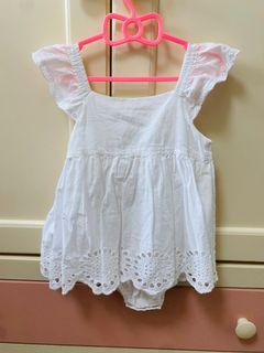 (Category: ) located in . Submitted by jy.preloved.boutique (Listing ID 1376467006, Image 1). Description: .