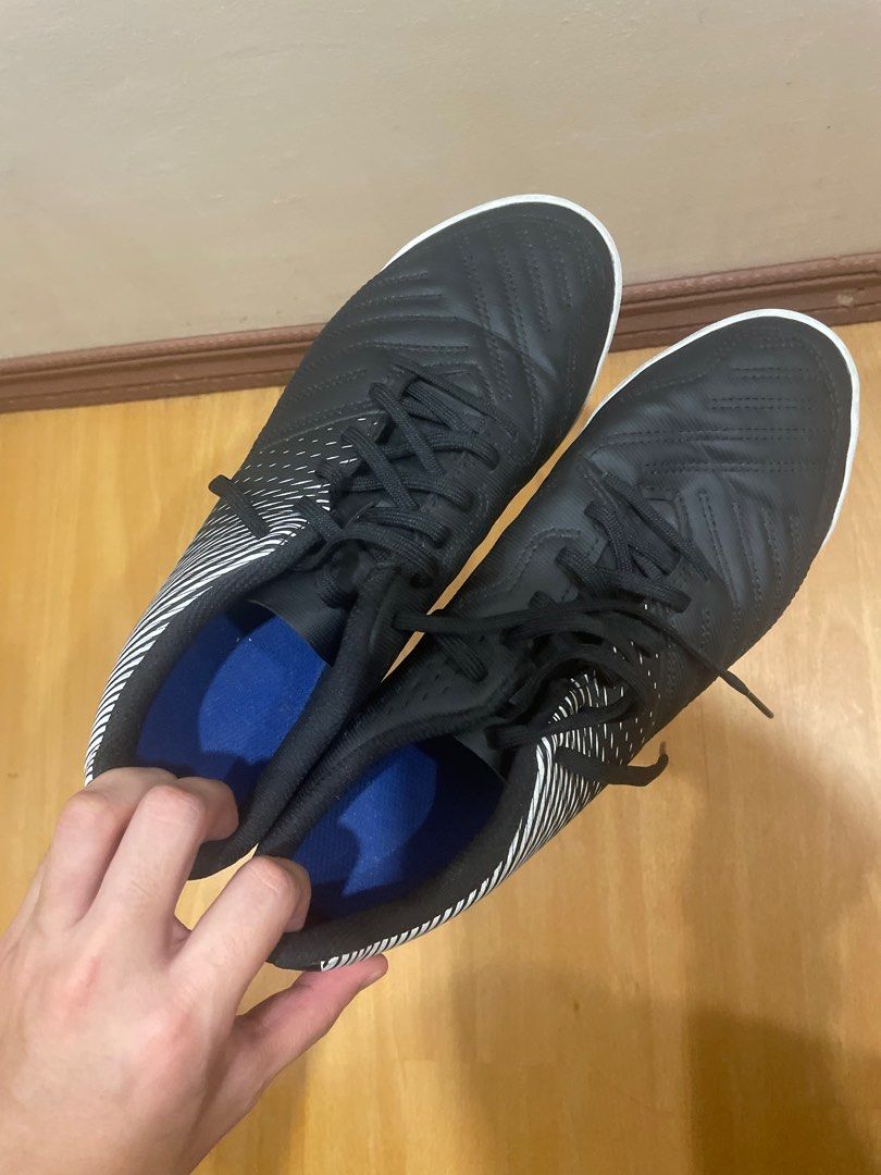 Decathlon Kipsta Agility 100 HG (Category: Sneakers) located in Quezon City. Submitted by clbss (Listing ID 1376517493, Image 2). Description: Used only once for casual football. Perfect for turf football beginners.