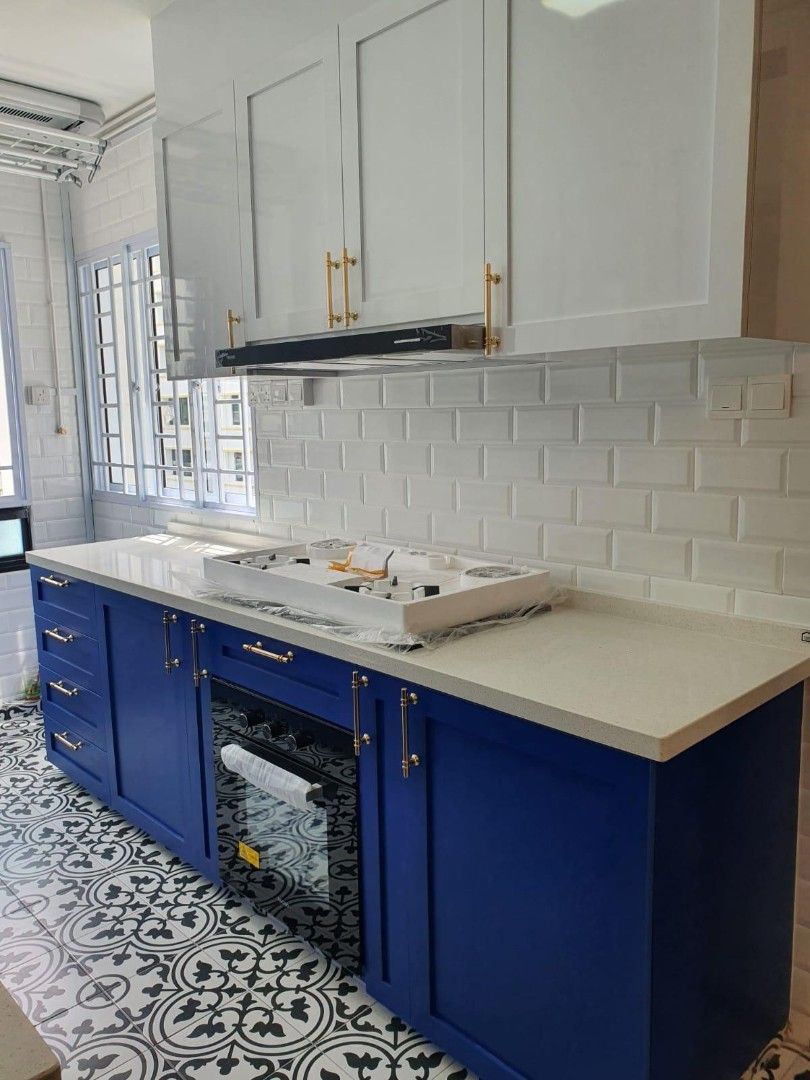 kitchen cabinet/ renovation/renovation contractor/contractor/tiler/tiling works/carpentry/carpenter/toilet renovation/kitchen renovation/hacking/full renovation/bto flooring/kitchen tiles/direct tiles628631147120661110