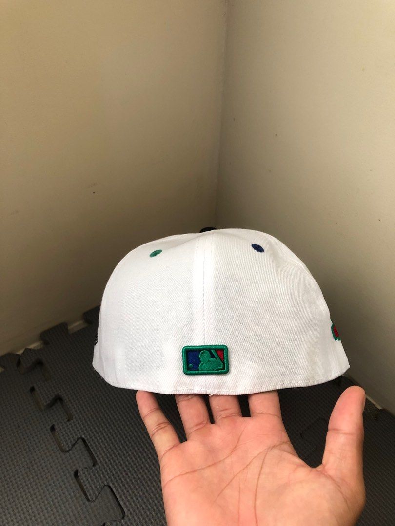 LA white black fitted cap (Category: Caps & Hats) located in San Antonio. Submitted by lostnfoundph (Listing ID 1376480761, Image 2). Description: .