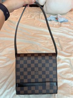(Category: ) located in . Submitted by joannec88 (Listing ID 1376467067, Image 1). Description: .