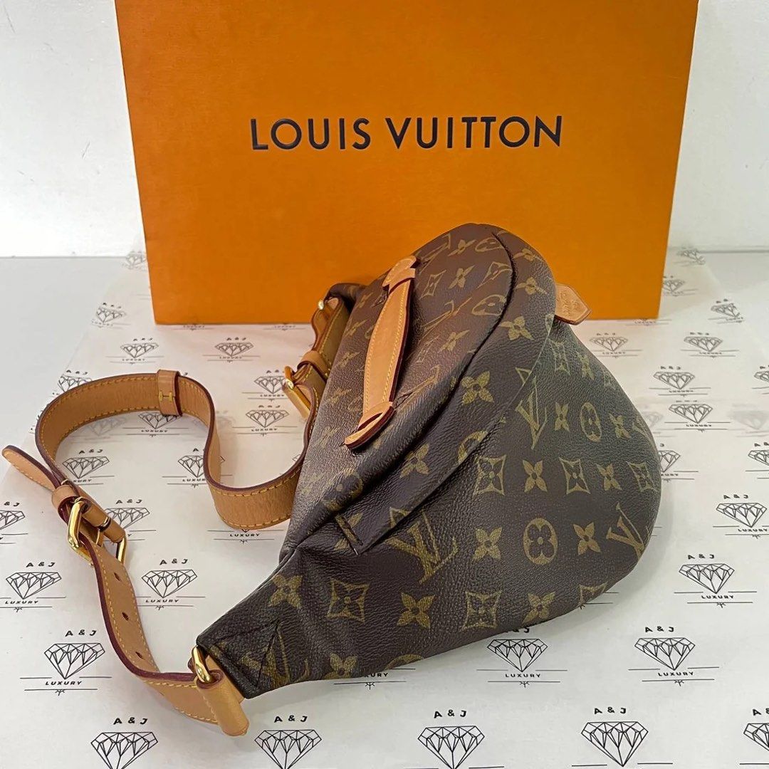 Louis Vuitton Bumbag in Monogram MICROCHIPPED (Category: Luxury Bags & Wallets) located in Imus. Submitted by thefluffymomma (Listing ID 1329247641, Image 2). Description: ON SALE‼️ - Las Price posted 💯 Authentic Bought in April 19, 2022 in LV Singapore Condition: 8.9/10 Discontinued and hard to find Inclusions: • original dust bag • original box • original limited edition Yayoi Kusama green polka dot paper bag • original tape receipt • free bla