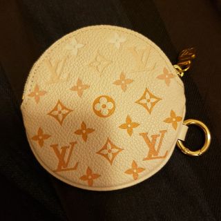 （分類：）位於 。 由 m1p6t2 提交（商品編號 1376601146，圖片 1）。簡介： 。