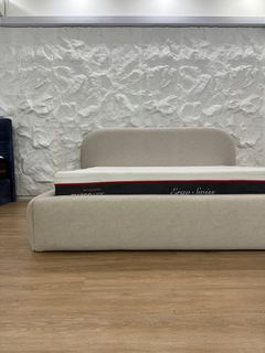 (Category: ) located in . Submitted by seriouslybeddings (Listing ID 1324116887, Image 1). Description: .
