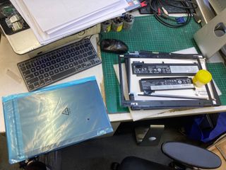 （分類：）位於 。 由 bgoodlaptop 提交（商品編號 1376578835，圖片 1）。簡介： 。