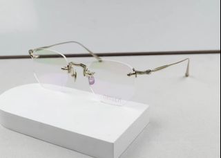 （分類：）位於 。 由 theone_eyewear 提交（商品編號 1376580122，圖片 1）。簡介： 。