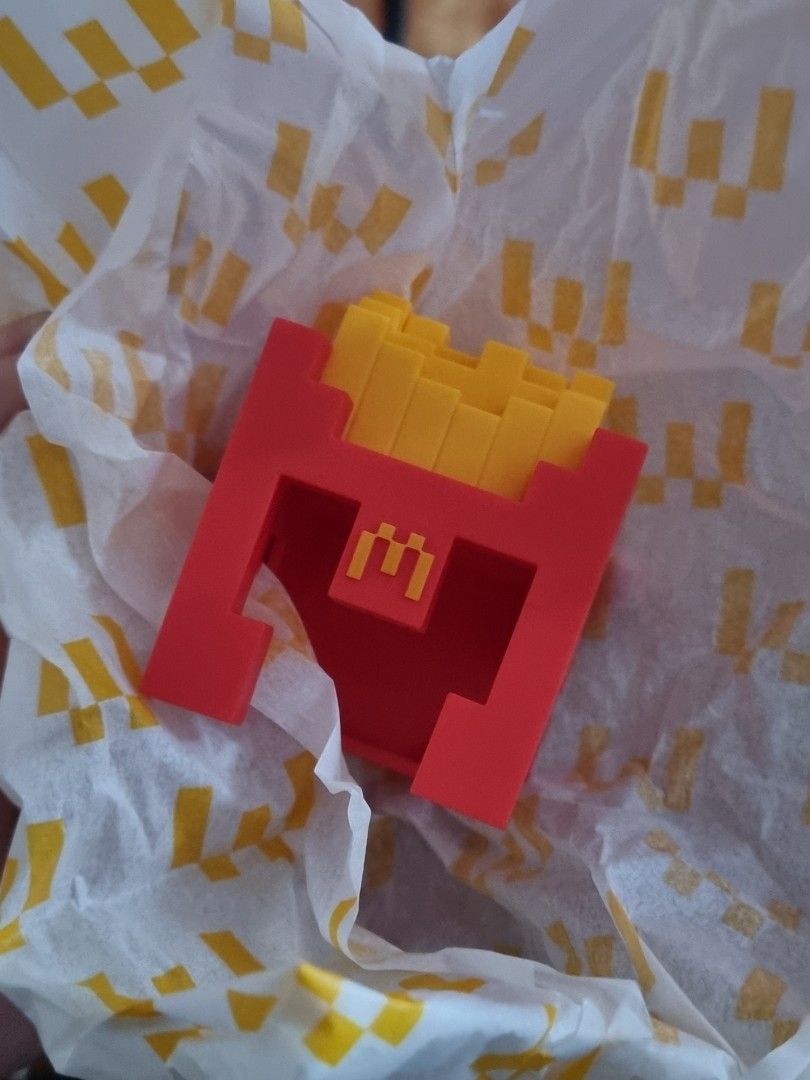 [MCDO Happy Meal] Minecraft Fry Helmet (Category: Character Goods) located in Quezon City. Submitted by declutterwithnari (Listing ID 1376458026, Image 2). Description: - mcdo happy meal: minecraft fry helmet guaranteed - very cute!! was opened but stored after ♡ mop: GCash mod: lalamove, grabexpress rfs: decluttering, duplicate.