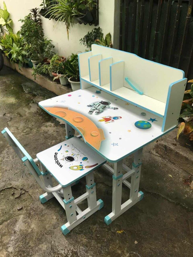 Mi Study table (Category: Tables & Sets) located in Manila. Submitted by dolorchris69891 (Listing ID 1376468073, Image 2). Description: study table for kids.