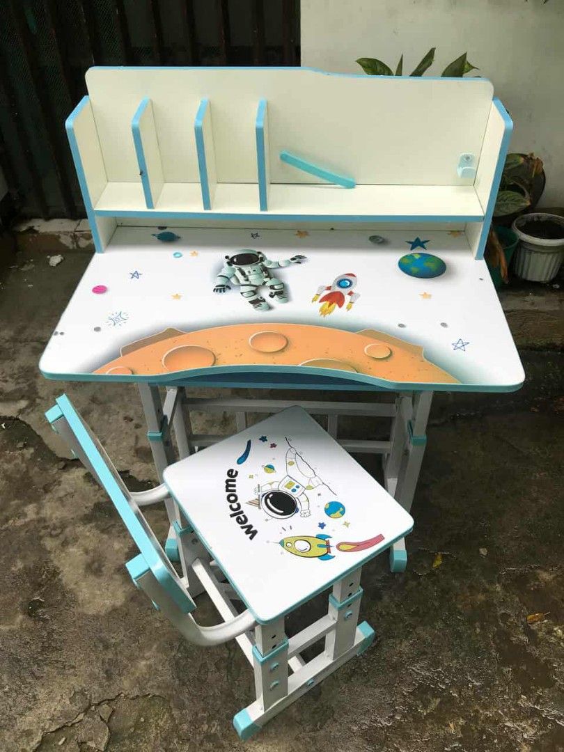 Mi Study table (Category: Tables & Sets) located in Manila. Submitted by dolorchris69891 (Listing ID 1376468073, Image 1). Description: study table for kids.