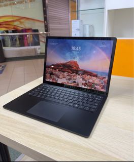 (Category: ) located in . Submitted by laptopfactory.sg (Listing ID 1376442595, Image 1). Description: .