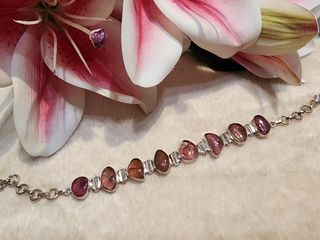 (Category: ) located in . Submitted by royal_treasure_trove (Listing ID 1376497896, Image 1). Description: .