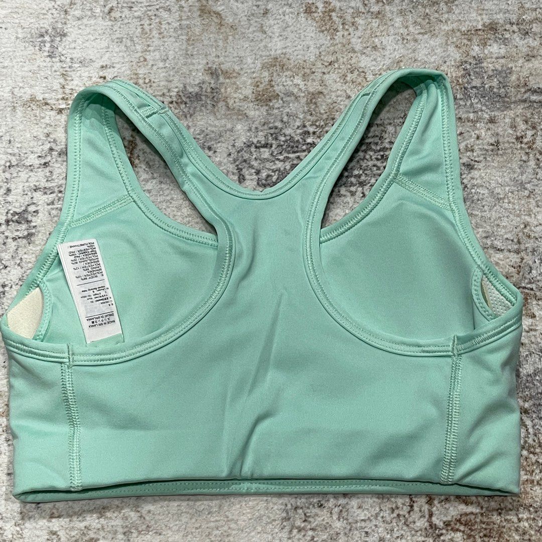 mint green nike sports bra