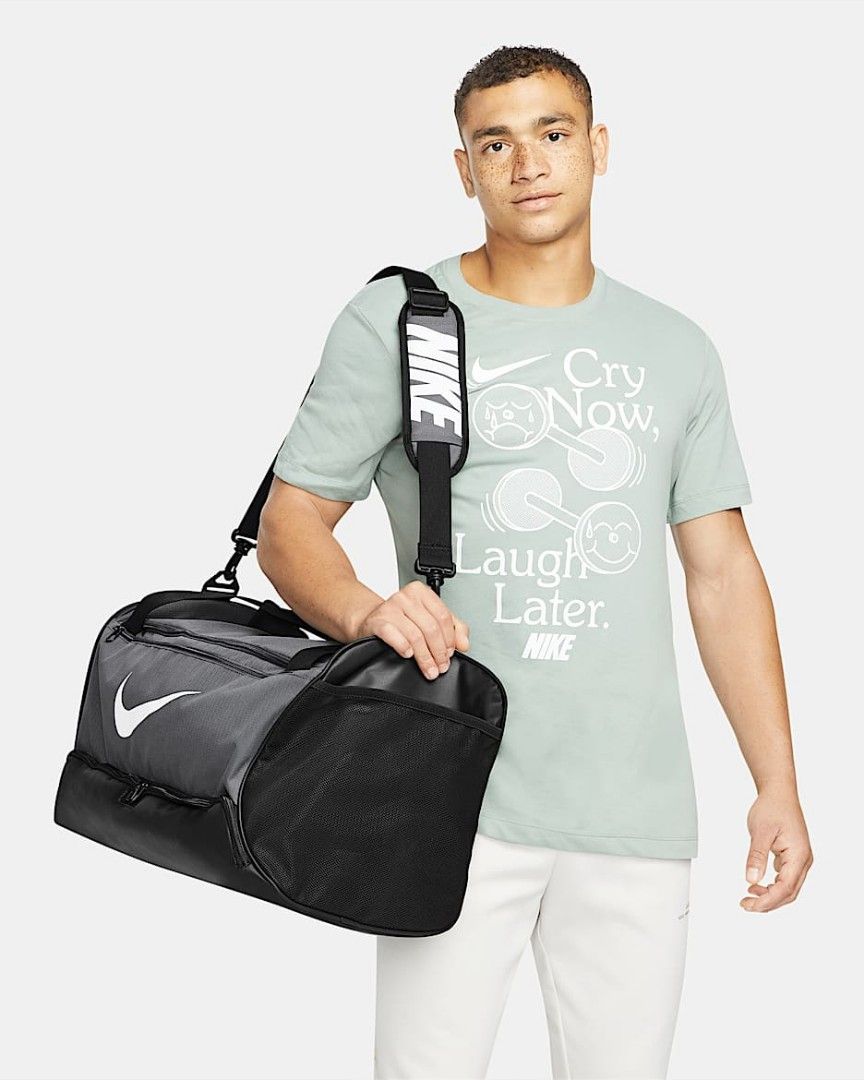 Nike Brasilia Duffel Bag (Medium, 60L), Fesyen Pria, Tas Dompet