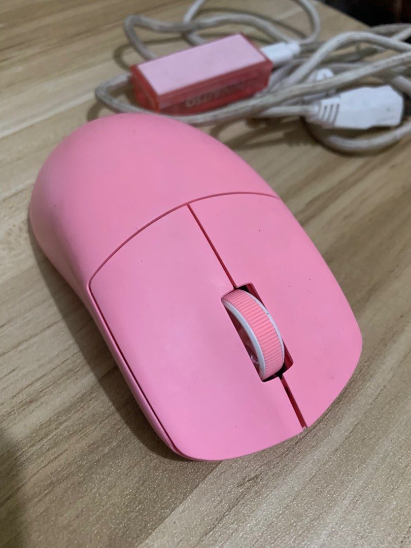 Ninjustsu Sora V2 Pink Wireless gaming mouse (Category: Mouse & Mousepads) located in Manila. Submitted by gamingthriftshop (Listing ID 1376615273, Image 3). Description: Mouse Wire Receiver Marikina area! Can test dito dala kayo laptop. Can add sa FB para sendan ko video ng test all working goods. Pick up or delivery lang me.