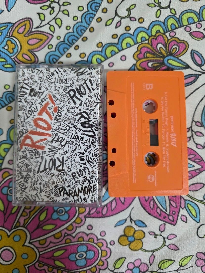 Paramore — Riot Cassette Tape (Category: Portable Music Players) located in Caloocan City. Submitted by chorky28 (Listing ID 1376611941, Image 1). Description: .