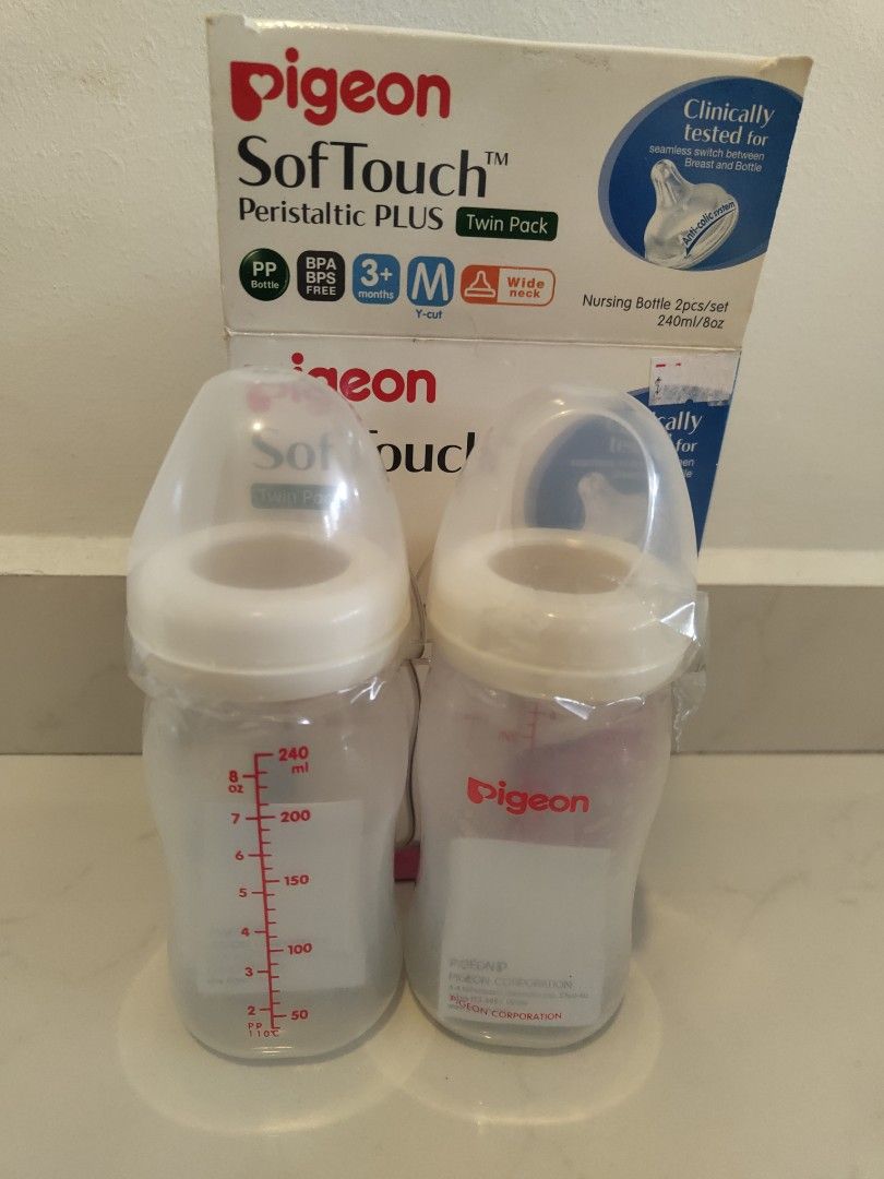 Pigeon milk bottles without nipple (Category: Breastfeeding & Bottle Feeding) located in Singapore. Submitted by pngpngpng (Listing ID 1376444690, Image 1). Description: 2 bottles unused. no nipples included..