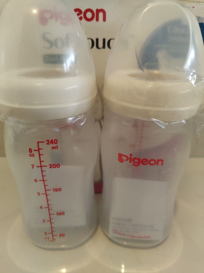 Pigeon milk bottles without nipple (Category: Breastfeeding & Bottle Feeding) located in Singapore. Submitted by pngpngpng (Listing ID 1376444690, Image 2). Description: 2 bottles unused. no nipples included..