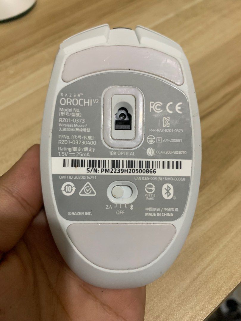 Razer Orochi v2 wireless gaming mouse (Category: Mouse & Mousepads) located in Manila. Submitted by gamingthriftshop (Listing ID 1376615370, Image 3). Description: Brand new Walang box 2200 brand new price 1800 nalang ORIGINAL pwede test dito sa pick up dala kayo laptop unli test Delivery pwede din Marikin area Paunahan nalang Pwede add sa fb para masendan ng test video full. Pwede warranty 1 week dagdagan nalang ng 99 pesos.